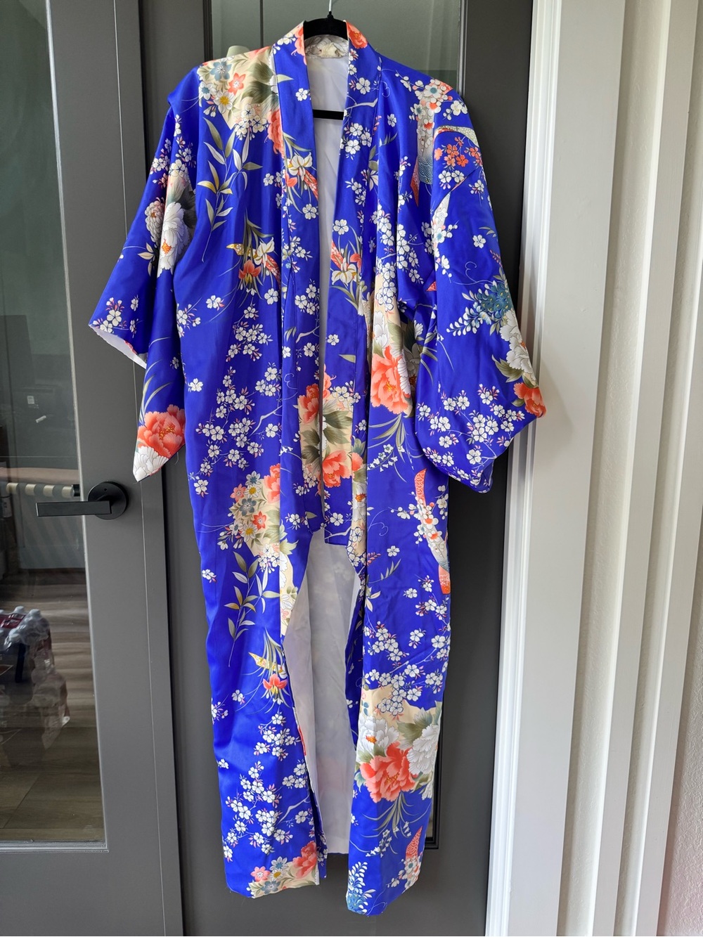 Vintage Floral Blue Long Kimono-Style Robe Whimsical Loungewear